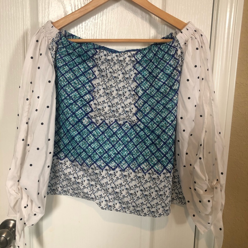Xhunca Store shoulder-less blouse